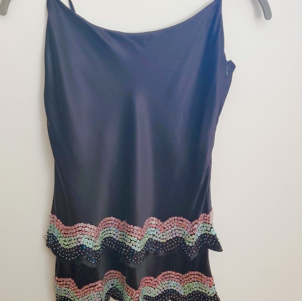 Black Elegant 100% Silk Top / Size: M